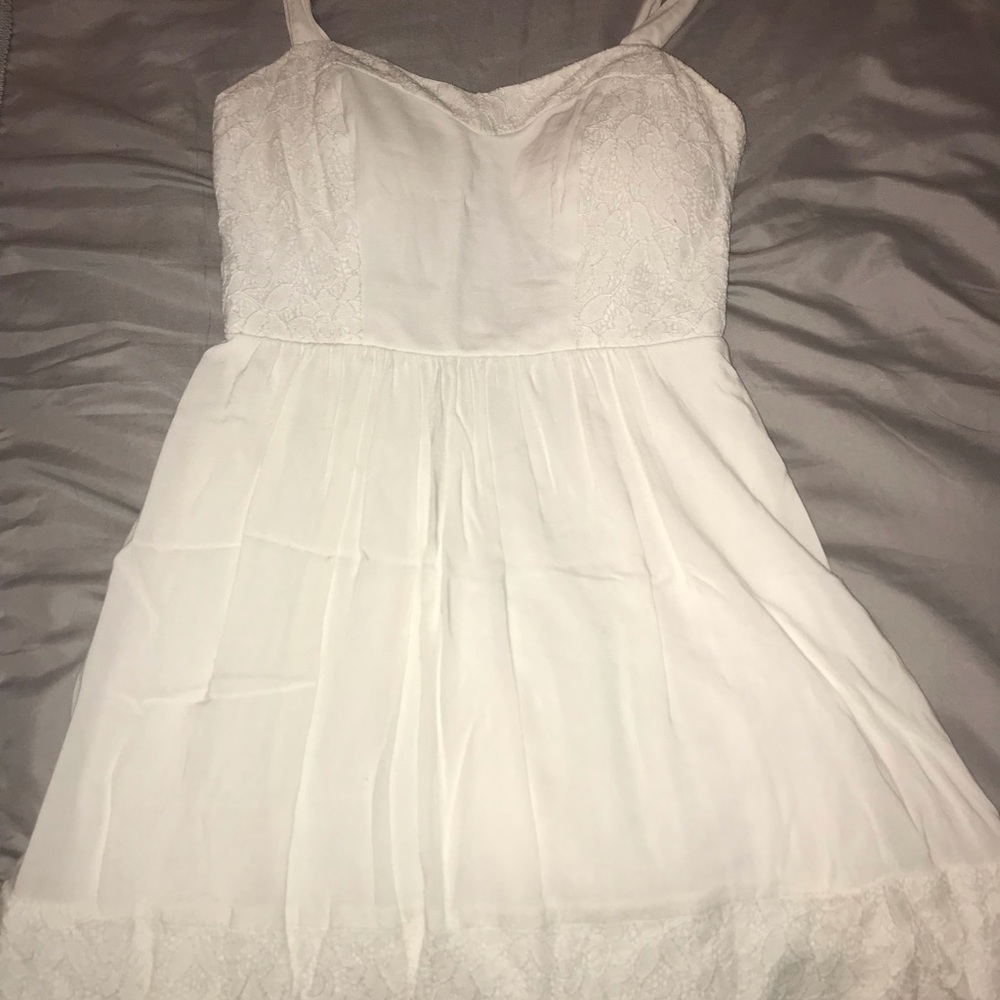 Strapless white sun dress